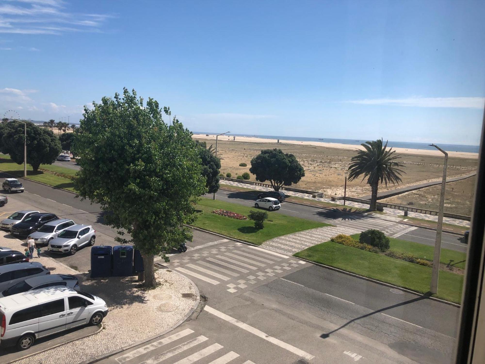 Casa Da Praia Com Tres Quartos - Figueira Foz Figueira da Foz Buitenkant foto